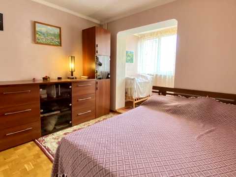 квартира за адресою Автозаводська вул., 43