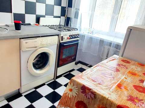 квартира за адресою Чорних Запорожців вул. (Короленка), 53-А