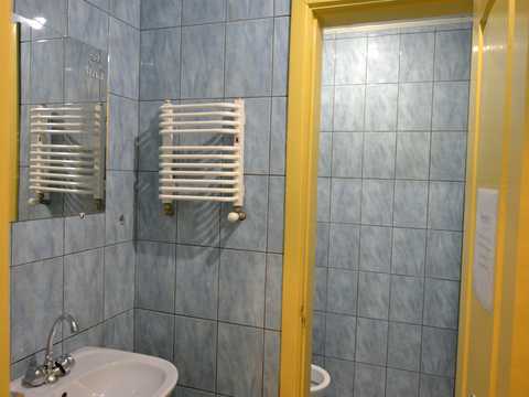 комерційна за адресою Української Дивізії вул., 15