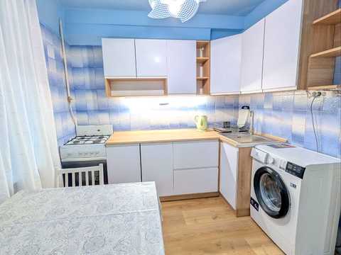 квартира по адресу Героев Полка "Азов ул. (Маршала Малиновського), 30