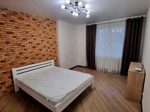 квартира за адресою Академіка Глушкова просп., 9-Д