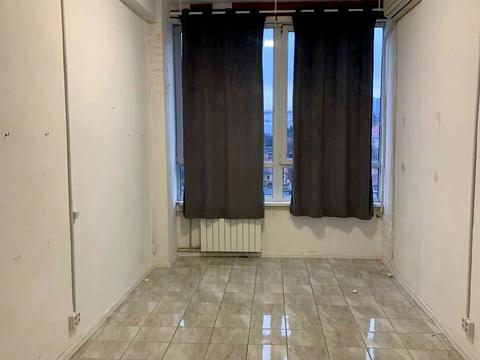 комерційна за адресою Короленка вул. (Первозванівська), 3а