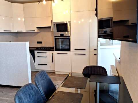 квартира за адресою Волошкова вул., 7а