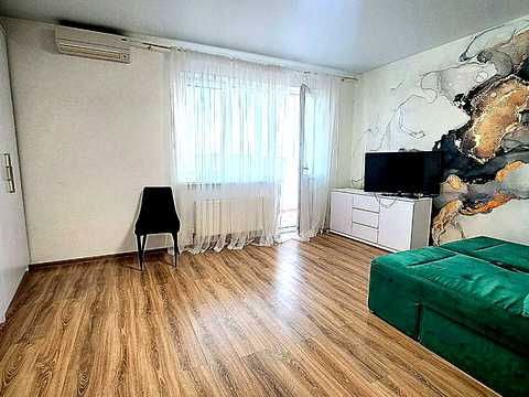 квартира за адресою Ованеса Туманяна вул., 15-А