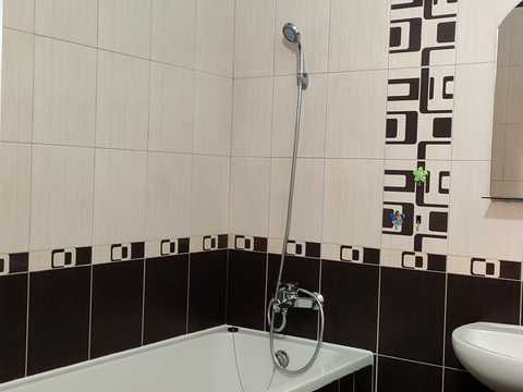 квартира по адресу Сім'ї Кульженків ул. (Петра Дегтяренка), 35