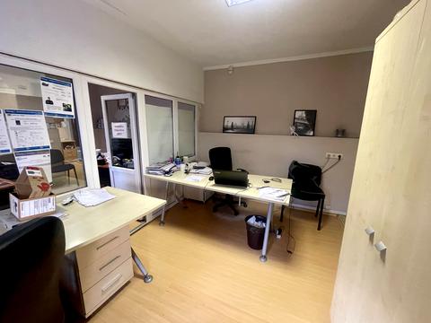 комерційна за адресою Науки просп., 33а