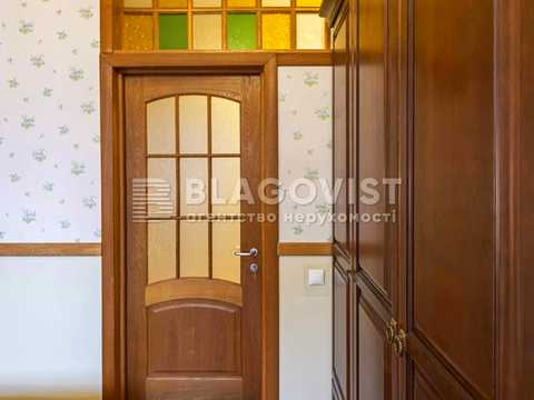 квартира за адресою Старонаводницька вул., 6-Б