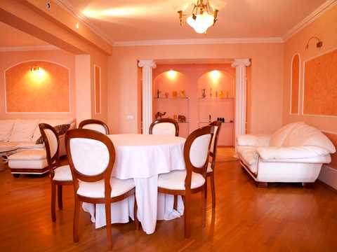 квартира по адресу Миколы Бажана просп., 36