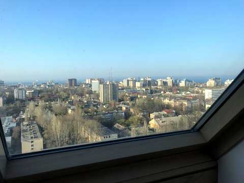 квартира за адресою Середньофонтанська вул., 19б