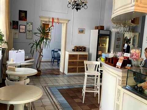 комерційна за адресою Театральний пров. (Чайковського), 9