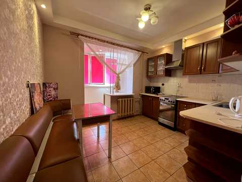 квартира за адресою Вишняківська вул., 5