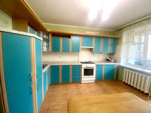 квартира за адресою Композитора Ніщинського вул., 28