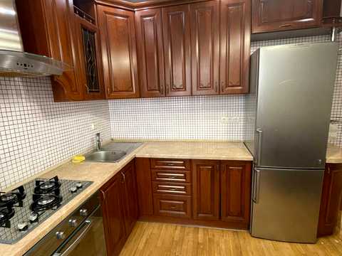 квартира за адресою Залізнична вул., 7-С