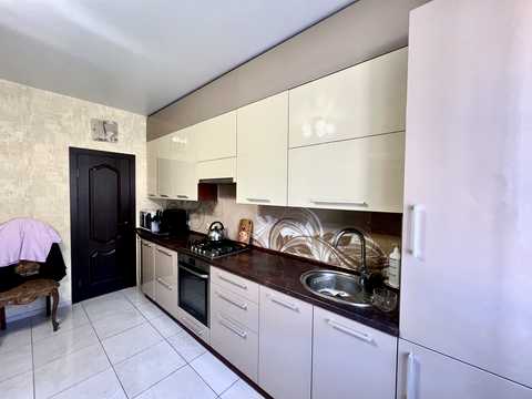 квартира за адресою Гетьмана Мазепи вул., 31 б