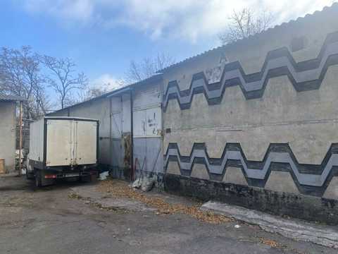 комерційна за адресою Академіка Белелюбського вул. (Краснозаводська), 50