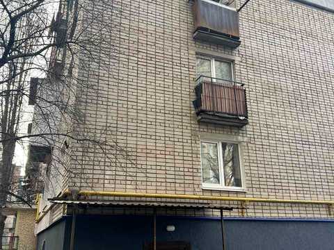 комерційна за адресою Вокзальна вул., 20