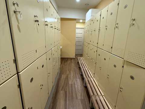коммерческая по адресу Евгения Коновальца ул. (Щорса), 36-д