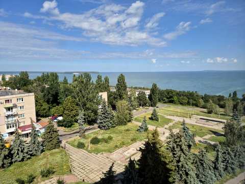 квартира по адресу Героїв України, 61