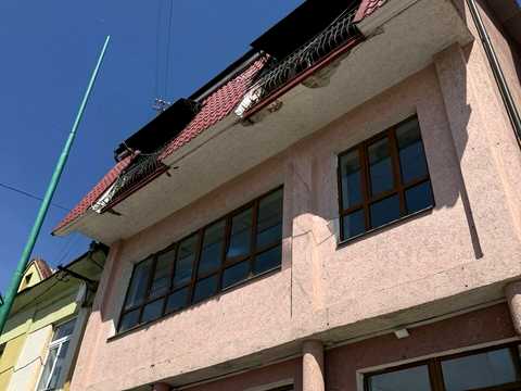 коммерческая по адресу Черновола ул., 9