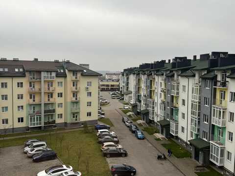 квартира по адресу Весняна ул., 18