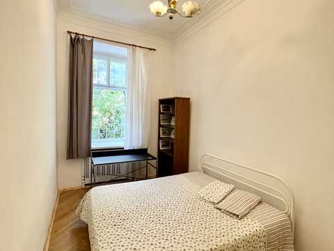 квартира за адресою Круглоуніверситетська вул., 7