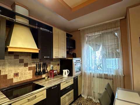 квартира за адресою Тракторобудівників просп., (94в)