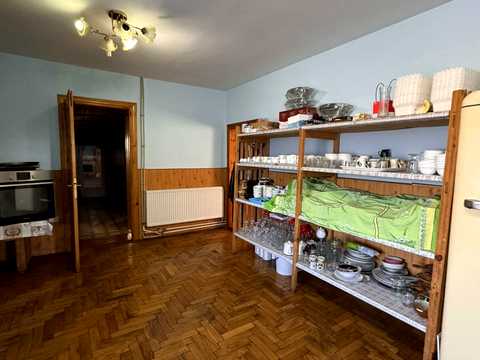 комерційна за адресою с. Тарашани, Озерна, 26
