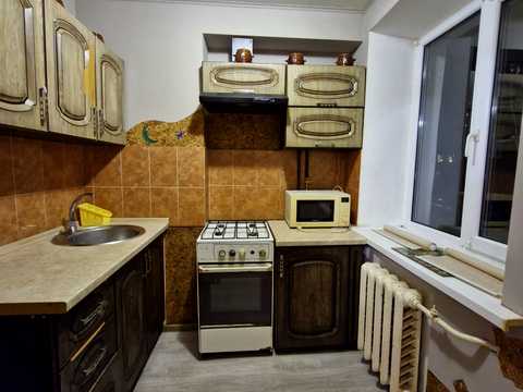 квартира за адресою Офіцерська вул., 6