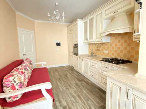 квартира за адресою Андрія Малишка вул. (Льва Толстого), 94
