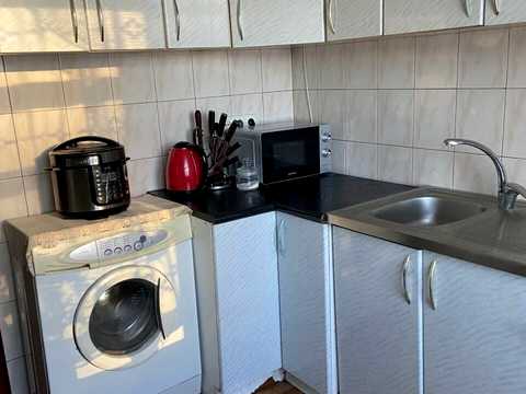квартира за адресою Платонова бульв. (Королеви Анни), 57