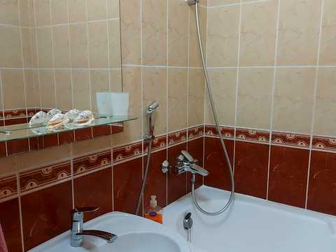 квартира за адресою Микільсько-Слобідська вул., 2-Б