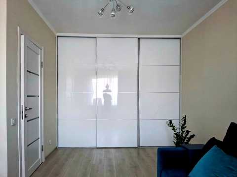 квартира за адресою Бориса Гмирі вул., 16А
