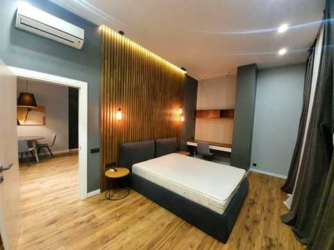 квартира за адресою Драгоманова вул., 10