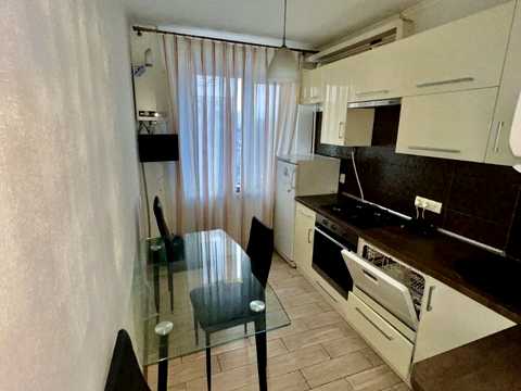 квартира за адресою Миру просп., 44