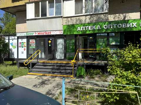 комерційна за адресою Автозаводська вул., 25-А