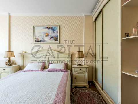 квартира за адресою Дмитрівська вул., 75