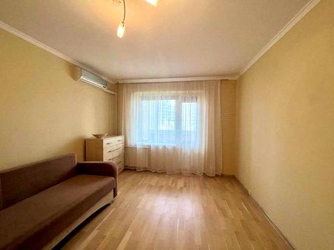 квартира по адресу Вячеслава Черновола ул., 8