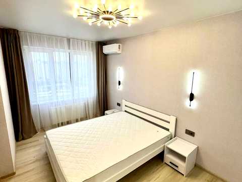 квартира за адресою Доківська вул., 10