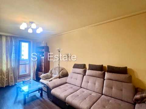квартира по адресу Метростроителей ул., 40