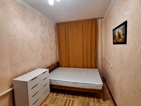 квартира за адресою Соборності просп. (Возз'єднання), 12