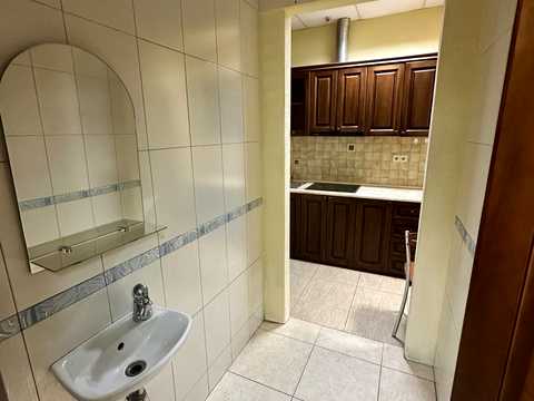 комерційна за адресою Михайла Бойчука вул. (Кіквідзе), 1/2