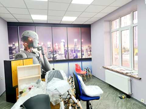 комерційна за адресою Садова вул., 1-В к1