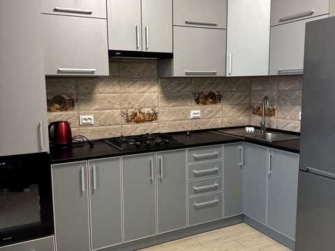 квартира за адресою Бортняка, 1