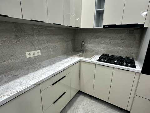 квартира за адресою Клима Савура вул., 1