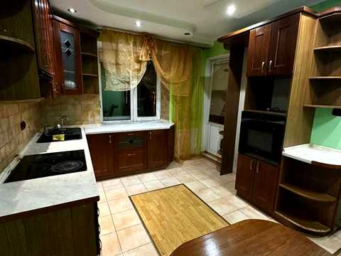 квартира за адресою Драгоманова вул., 14