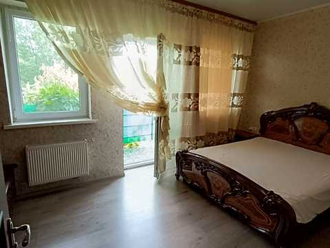 будинок за адресою Центральна вул.