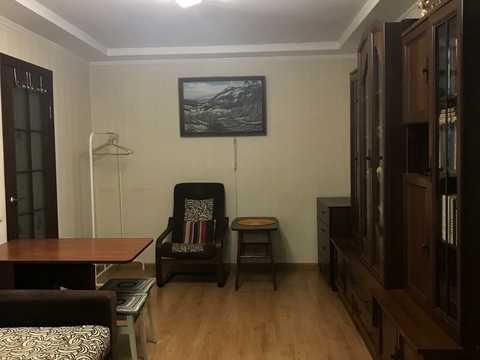 квартира за адресою Оленівська вул., 34