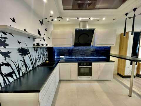квартира за адресою Лазурна вул., 5