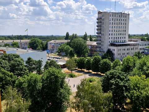квартира за адресою Соборна вул. (50 років Жовтня), 7