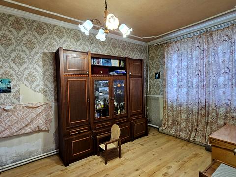 будинок за адресою Закарпатська вул., 12
